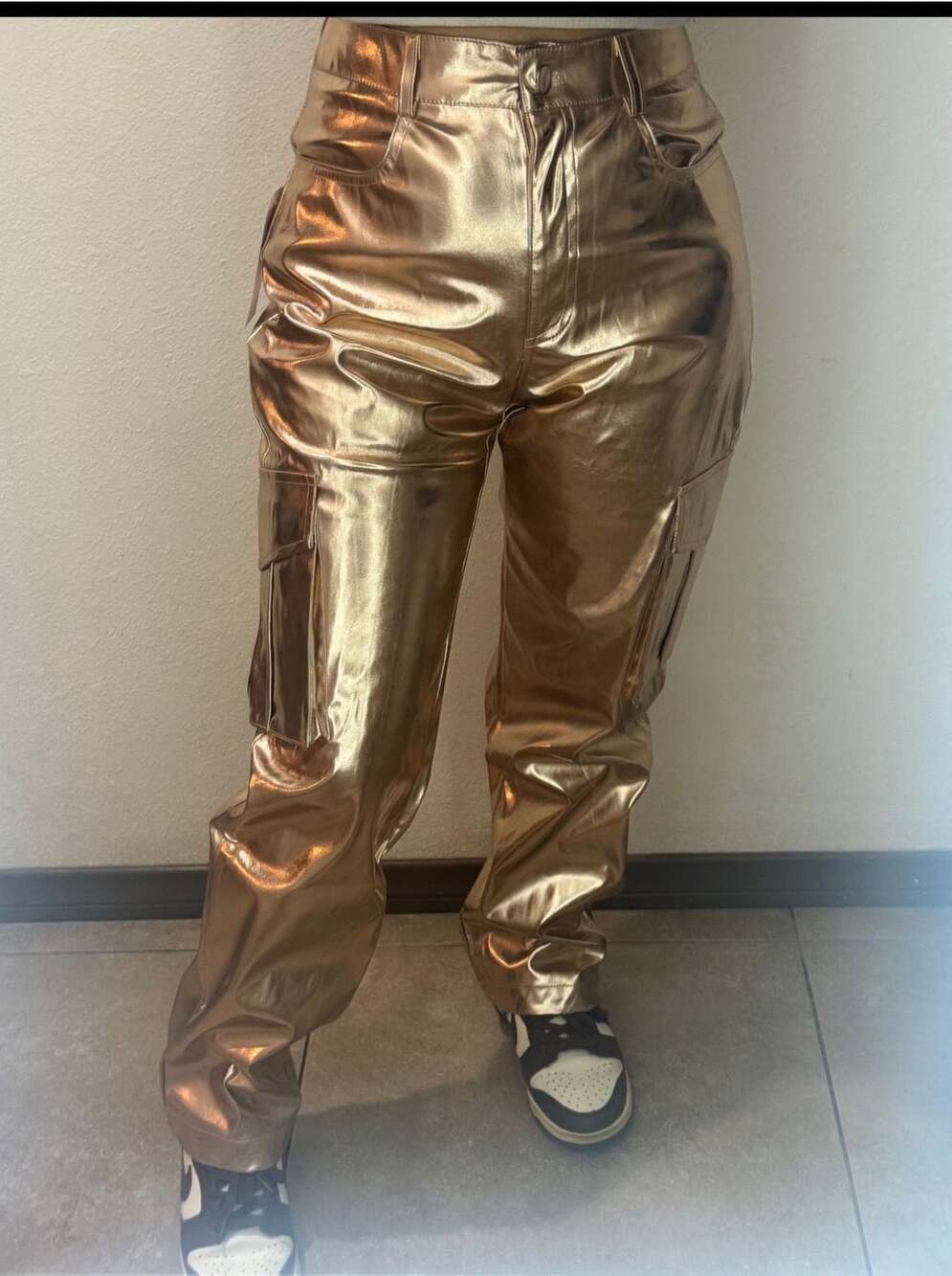 AMY Lynn  Lupe Metallic Gold Combat Cargo Straight Leg Trousers size 4 and Size